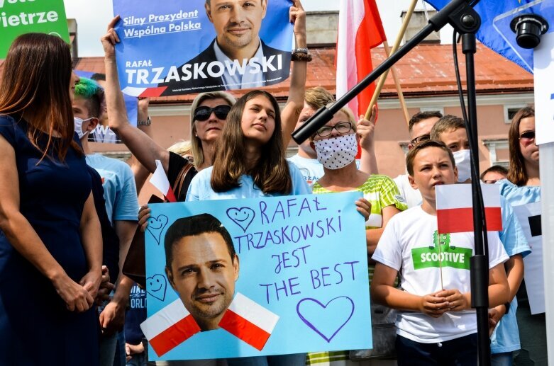  Rafał Trzaskowski w Skierniewicach wzywa kontrkandydata do debaty 