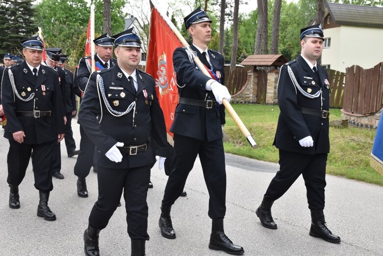  Nowy wóz bojowy już poświęcony, teraz druhowie marzą o rozbudowie i remoncie strażnicy 