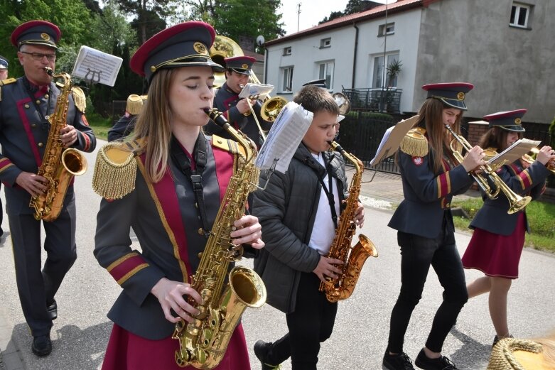  Nowy wóz bojowy już poświęcony, teraz druhowie marzą o rozbudowie i remoncie strażnicy 