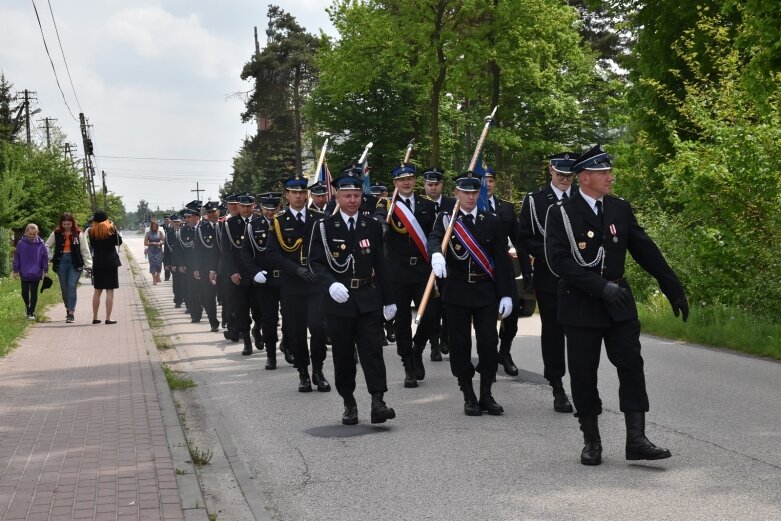  Nowy wóz bojowy już poświęcony, teraz druhowie marzą o rozbudowie i remoncie strażnicy 