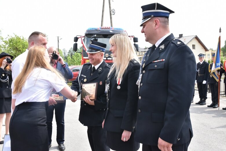  Nowy wóz bojowy już poświęcony, teraz druhowie marzą o rozbudowie i remoncie strażnicy 