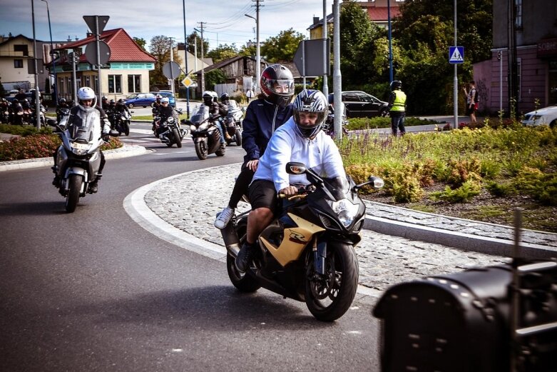  Parada motocyklistów w Skierniewicach. Mamy ich zdjęcia 