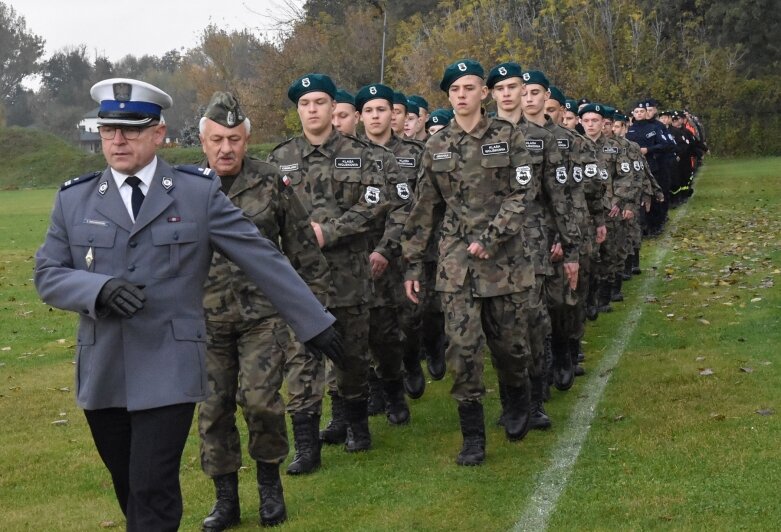  Ślubowanie w bolimowskiej Mundurówce  