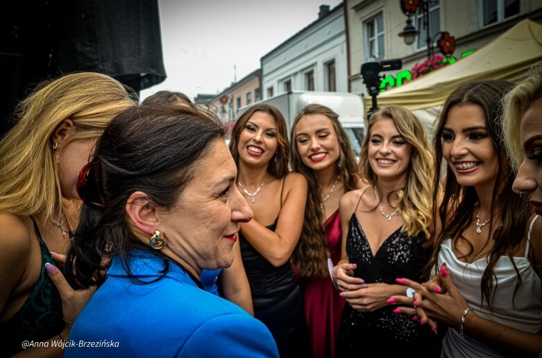   Na zapleczu wyborów Miss Polonia Skierniewic 