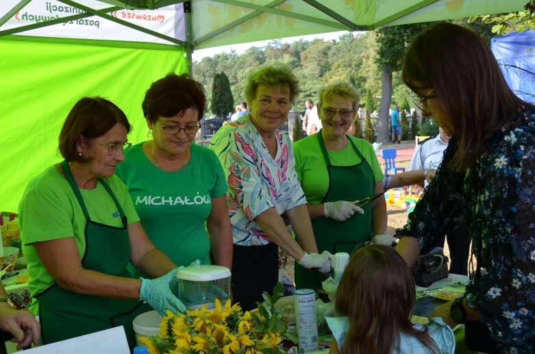  Moc atrakcji na gminnych dożynkach w Puszczy Mariańskiej  