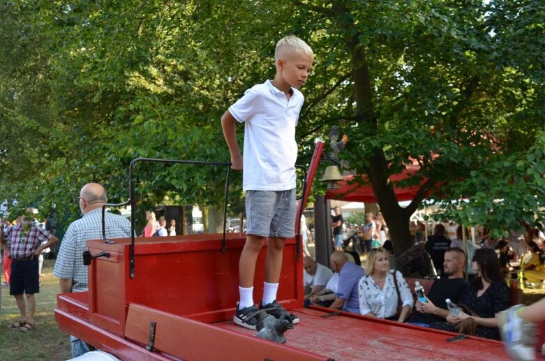  Moc atrakcji na gminnych dożynkach w Puszczy Mariańskiej  