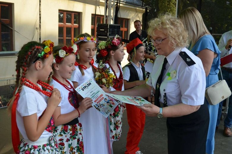  Moc atrakcji na gminnych dożynkach w Puszczy Mariańskiej  