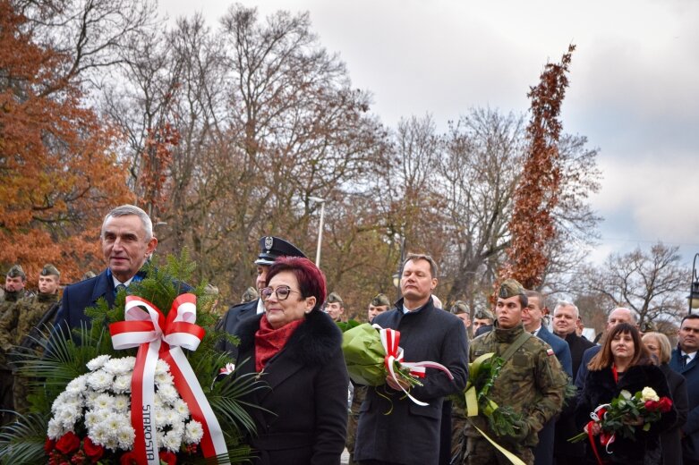  Tablica Wincentego Witosa w Skierniewicach 