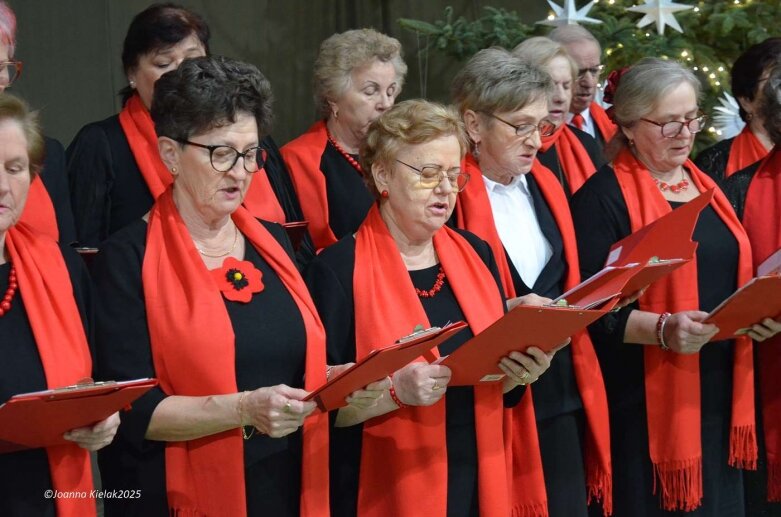  Wigilijny wieczór z Zespole Szkół w Głuchowie  