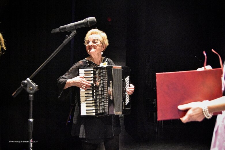  Wielka rewia seniorów w Skierniewicach 