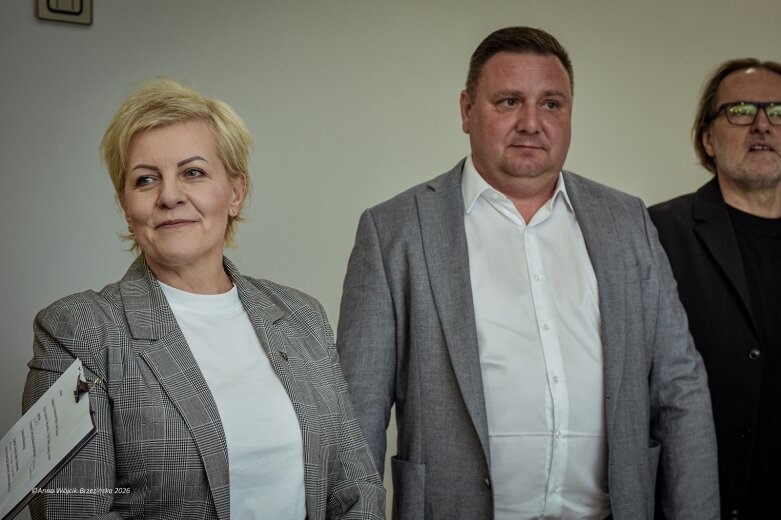  Galeria w galerii. Artyści STO5 pokazują w Dekadzie swój świat 