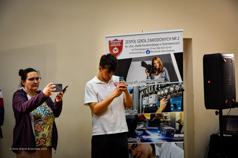  To może być jeden z najważniejszych nowych kierunków dla szkolnictwa zawodowego w Skierniewicach. Mechanik podpisał list intencyjny z Polską Grupą Lotniczą, a stawką są przyszłe kadry dla branży lotniczej. 