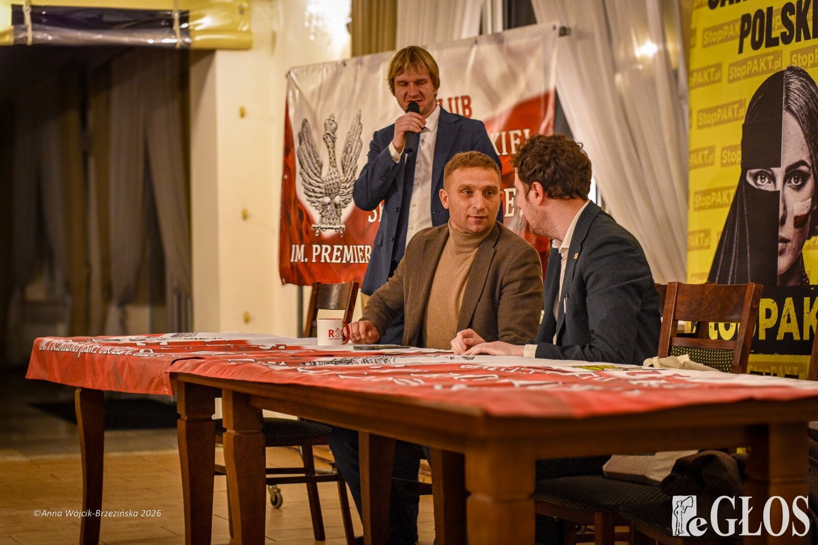  Polska jako wspólnota oblężona. Drugi Klub Gazety Polskiej zaprosił Roberta Bąkiewicza 