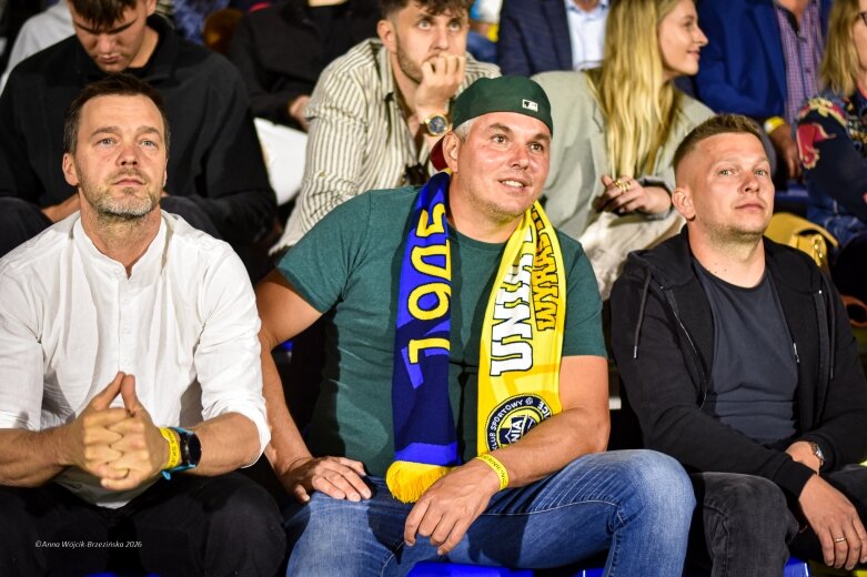  Pożegnanie Unii z II ligą. Ten mecz wygrali kibice 