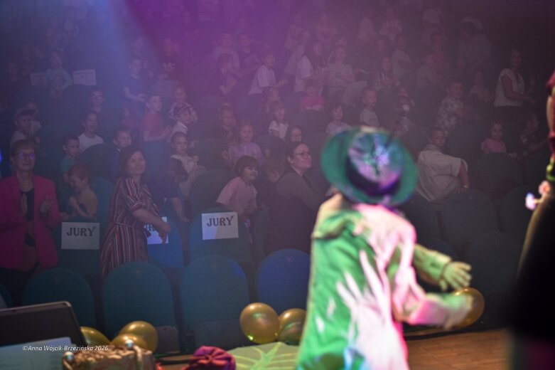  Od Truskawkowych Mam do Truskawkowych Rodziców. Historia niezwykłego teatru ze Skierniewic 
